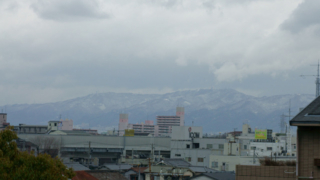 雪の生駒山