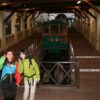 【六甲山・ナイトハイク】夕暮れから夜へ、暗闇の山を歩くナイトハイク｜アソビュー！