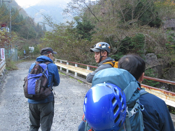 弥山川双門ルート　断崖絶壁の難コースと言われる所以 : 関西登山 旅行記のブログ「へ